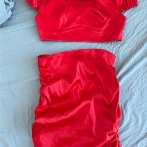 Never worn-Size M Vibrant Red 2 piece set